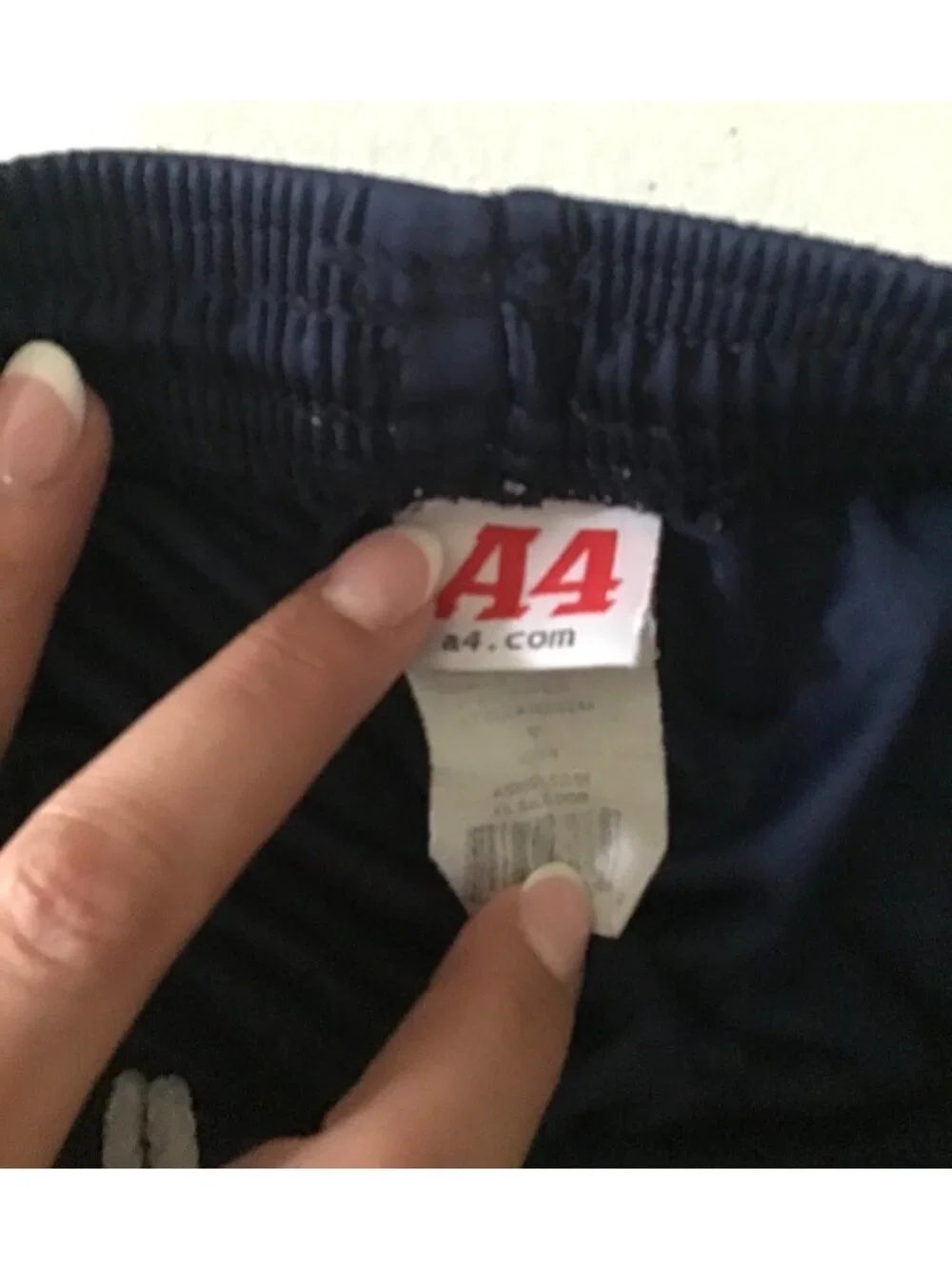 A4- KIDS PULLOVER NAVY ELASTIC WAIST PULLOVER SHORTS SIZE BOY MEDIUM